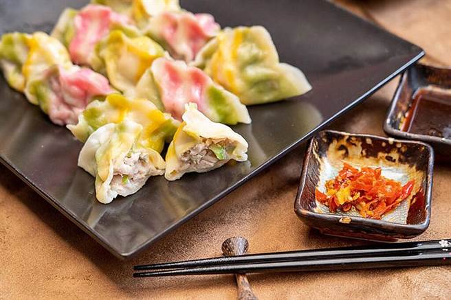 台北传统市场节登场 将选出「饺佼者」。（旅游经提供）