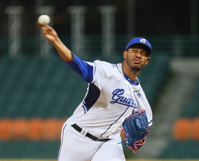 富邦悍將洋投傑斯。（資料照，陳怡誠攝）