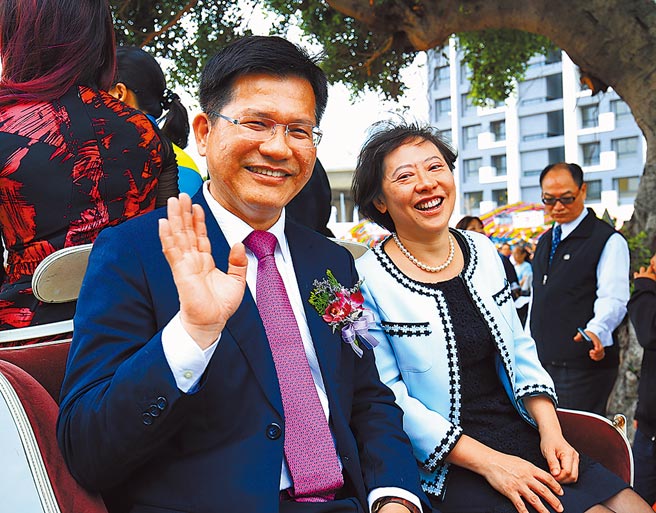 交通部部长林佳龙夫妇。（本报资料照片）