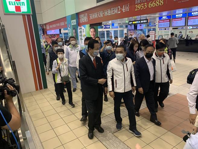 新北市長侯友宜今出席板橋轉運站啟用典禮。（王揚傑攝）