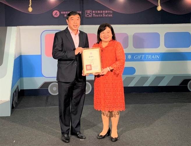 星展銀行（台灣）獲選為青年學子嚮往十大企業。（星展提供）