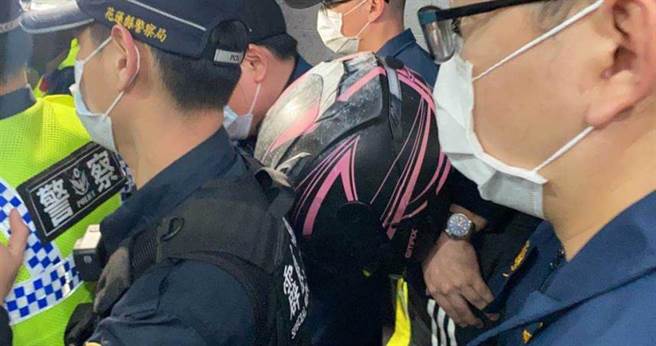 逃逸越南移工「阿好」成太鲁阁号出轨关键人物，昨被警方逮捕后，今遭检方声押。（图／报系资料照）