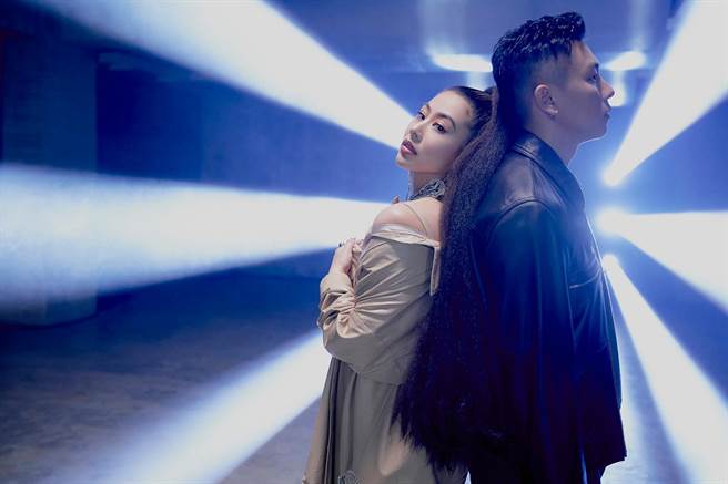 蔡詩芸推出新歌與瘦子飆唱。（瑩音樂提供）