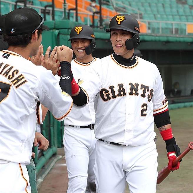 阳岱钢现况相当悽惨（截自巨人队官方推特）