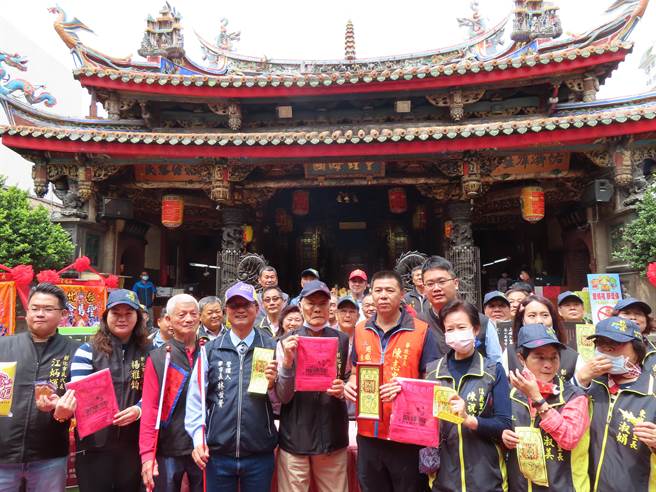 全国唯一进香潦溪今年特授证，南瑶彰化妈8天7夜百年古香路万人报名。（吴敏菁摄）