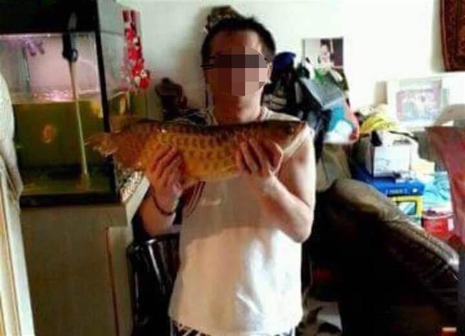 受害女子呼吁，恋童癖再犯率很高，请住在梁男家附近的邻居、网友注意好自家的小女孩，不希望再有受害。（当事人提供／袁庭尧高雄传真）
