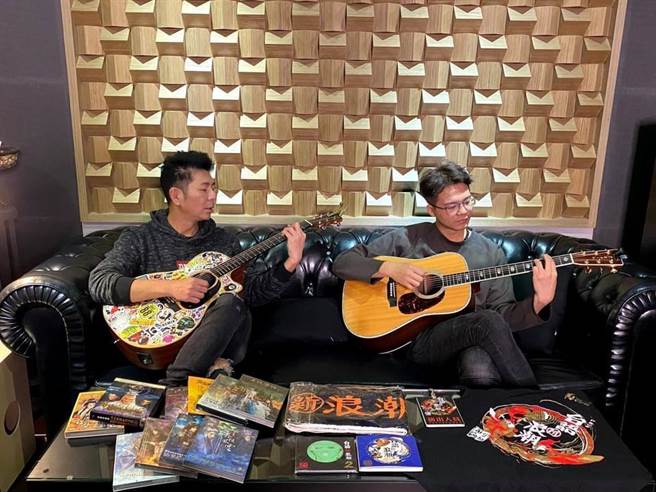 金曲獎最佳組合「張三李四」的團長張三近年來工作滿檔「腳踏多條船」。（AM娛樂提供）