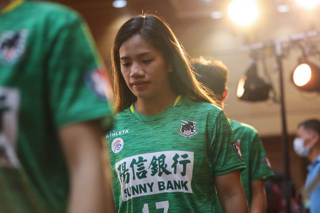 高雄阳信今年延揽中华队主力前锋丁旗，进攻火力可望提升。（中华足协提供）