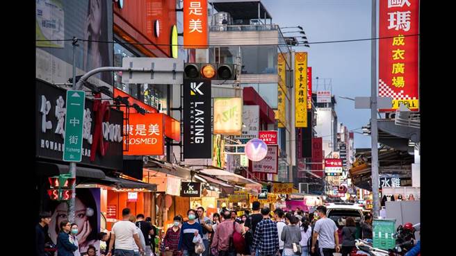 北区生活机能充沛，图为一中商圈。（图/业者提供）