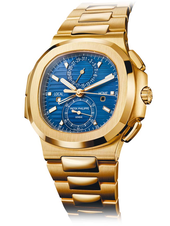 百达翡丽金鹰Nautilus系列Ref.5990/1R-001两地时间计时码表，玫瑰金表壳搭蓝色表盘，310万5000元。（百达翡丽提供）