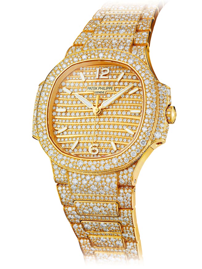 百达翡丽金鹰Nautilus系列满钻版Ref.7118/1450R-001高级珠宝表，镶满2553颗钻石，1069万4000元。（百达翡丽提供）