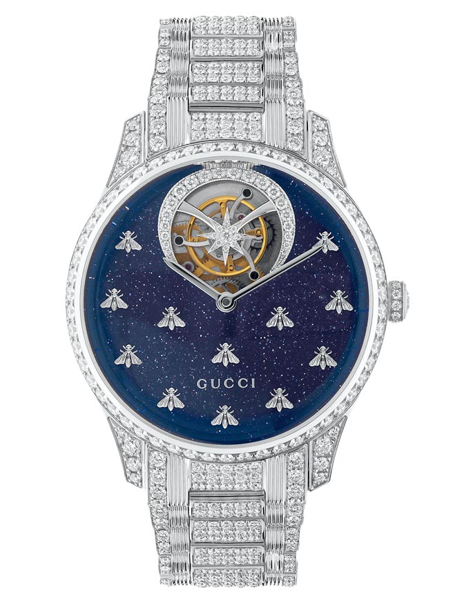 GUCCI G-Timeless採用蓝色砂金石表盘，表径40mm，陀飞轮机芯，动力储存110小时，715万元。（GUCCI提供）