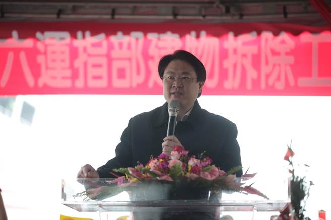 基隆市长林右昌表示，期大楼完工后能成为国门新地标，见证基隆港市蜕变。（基隆市政府提供／黄婉婷基隆传真）