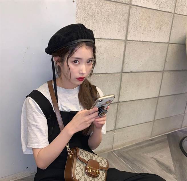 南韩女星IU（李知恩）。(图/ 摘自IU IG)