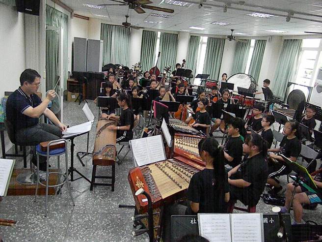 教育部将逐年调降高中（含）以下艺才班班级人数。（本报资料照片）