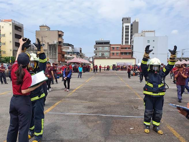 著裝競賽項目。(蔡依珍攝)