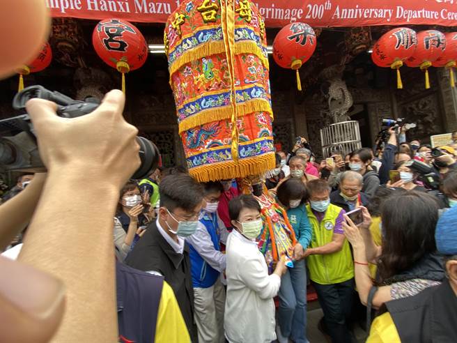 台中樂成宮「旱溪媽祖遶境十八庄祈安植福」12日展開為期22天的遶境活動。（馮惠宜攝）