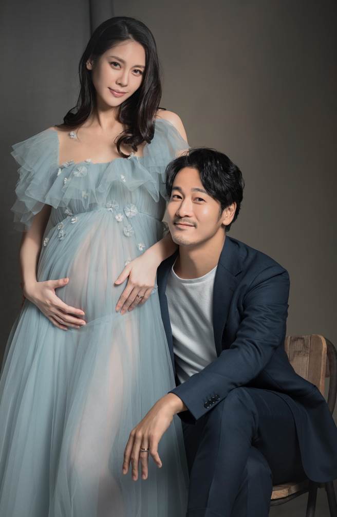 廖奕琁懷孕32周拍攝絕美孕婦寫真，老公Yuki一起入鏡。（凱渥提供）
