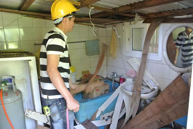 乐知公益慈善协会盼全民共同响应，支持物料、交通等修缮经费，让老人住得安心，街友也能赚取工资。（乐知公益慈善协会提供／林良齐台北传真）