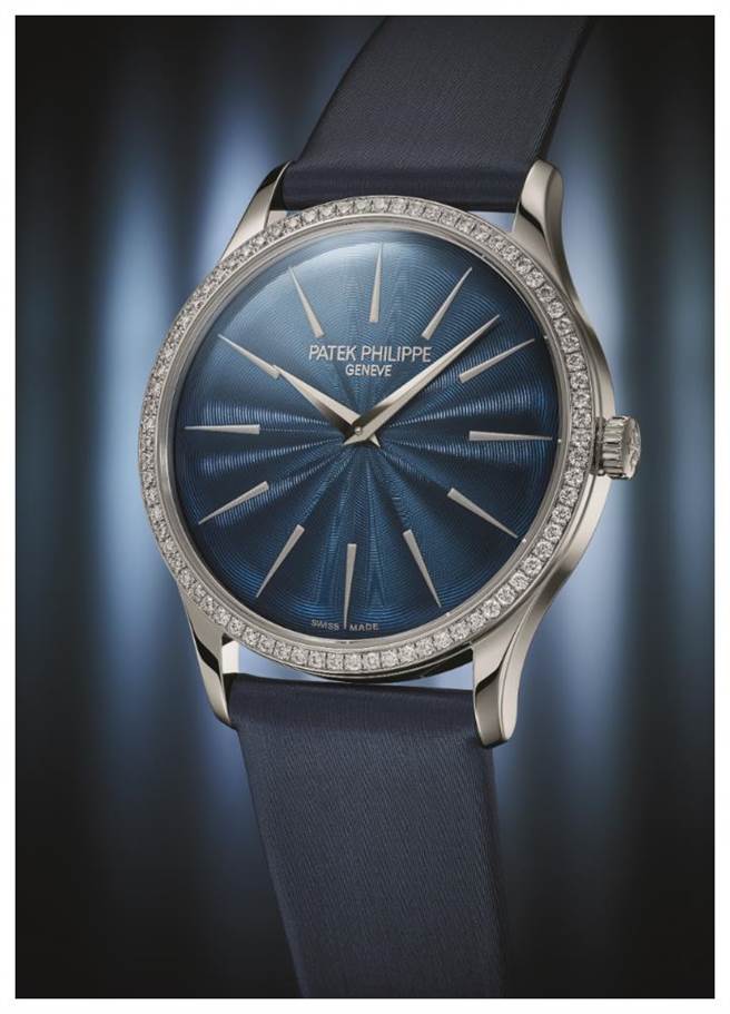 百达翡丽Calatrava Ref.4997／200G-001自动上炼女表，106万9000元。（Patek Philippe提供）