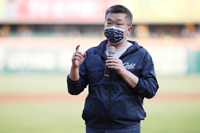 中職會長蔡其昌原本主張6搶1來台的外隊要隔離14天。（中央社資料照）