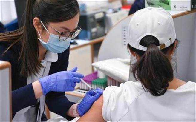 大陸艾博生物科技公司研發的mRNA疫苗ARCoV已進入2期臨床尾聲，5月將展開海外3期試驗，如果順利，預計今年3季度可以開始生產。（圖／網路）