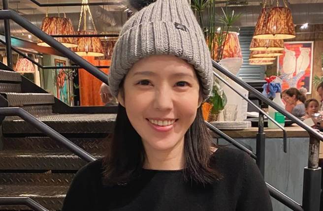 劉乃潔畢業後到英國劍橋大學念書。(圖／翻攝自劉乃潔臉書)