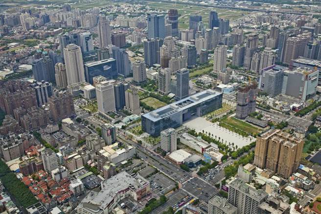 台中市政府强调，今年地方总预算是近8年举债额度最少的1年，显见债务幅度已大幅趋缓。（台中市政府提供）