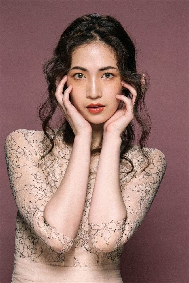 如意橙红，守护健康与平安。(图/太阳星网路科技提供)