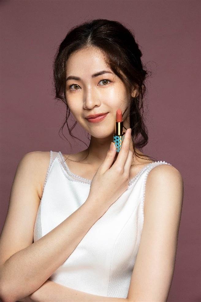 幸福嫣红，守护婚姻与爱情。(图/太阳星网路科技提供)