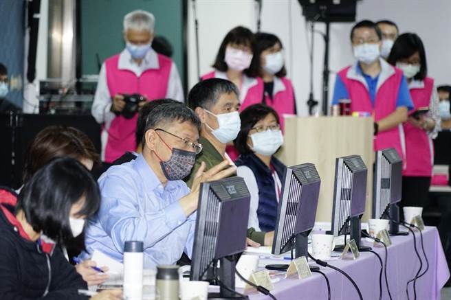 台北市長柯文哲15日出席中正區里長座談。（台北市政府提供／張立勳台北傳真）