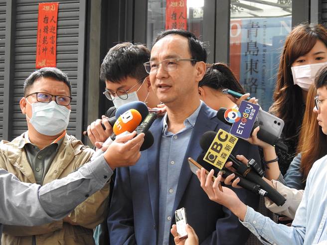 國民黨前主席朱立倫上午參加「銀光生活師養成班始業式」。（趙婉淳攝）