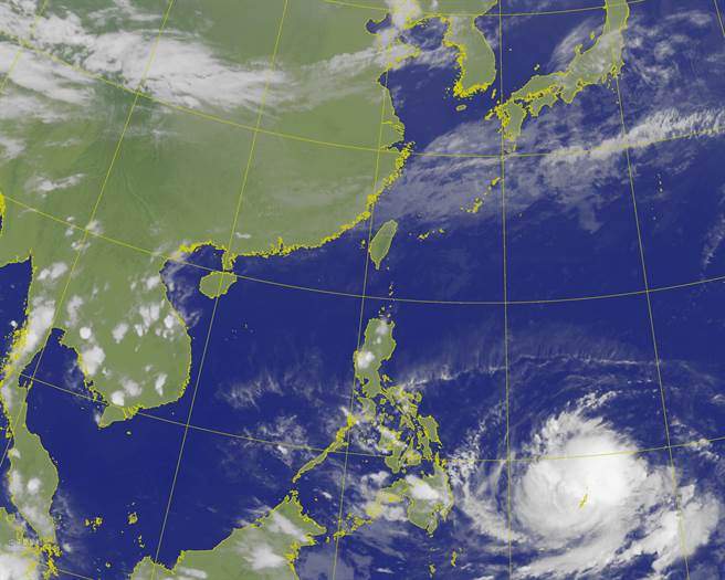 气象局表示，周六（17日）起又会受到东北季风影响，且到下周二（20日）前的水气都偏少，北台湾属于乾冷的天气。(气象局提供)