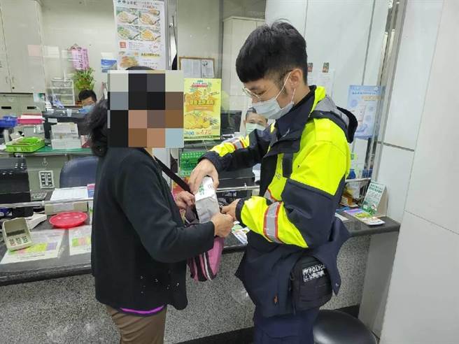 芦竹分局提醒，警方护钞服务完全免费，如有大笔现金存、提款需求，可向各地警察机关申请免费护钞服务，或请金融机构协助代为联繫。（芦竹分局提供）