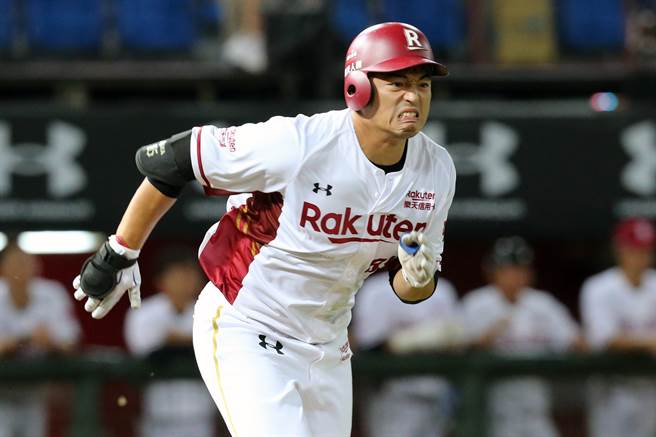 乐天桃猿强打者朱育贤敲出3分炮。（资料照，陈麒全摄）