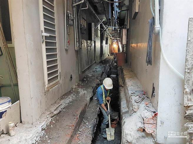 新北市自110年1月1日开始徵收使用费，少部分用户产生误徵情形，水利局于徵收使用费前即与代徵自来水公司订有退费机制。（报系资料照）