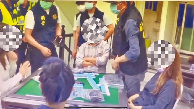 苗栗縣頭份市自強路1處「棋牌社」，表面以牌友聯誼、訓練腦力為掩護，實則疑掛羊頭賣狗肉，暗中私設麻將場供人賭博。（頭份警分局提供／陳育賢苗栗傳真）