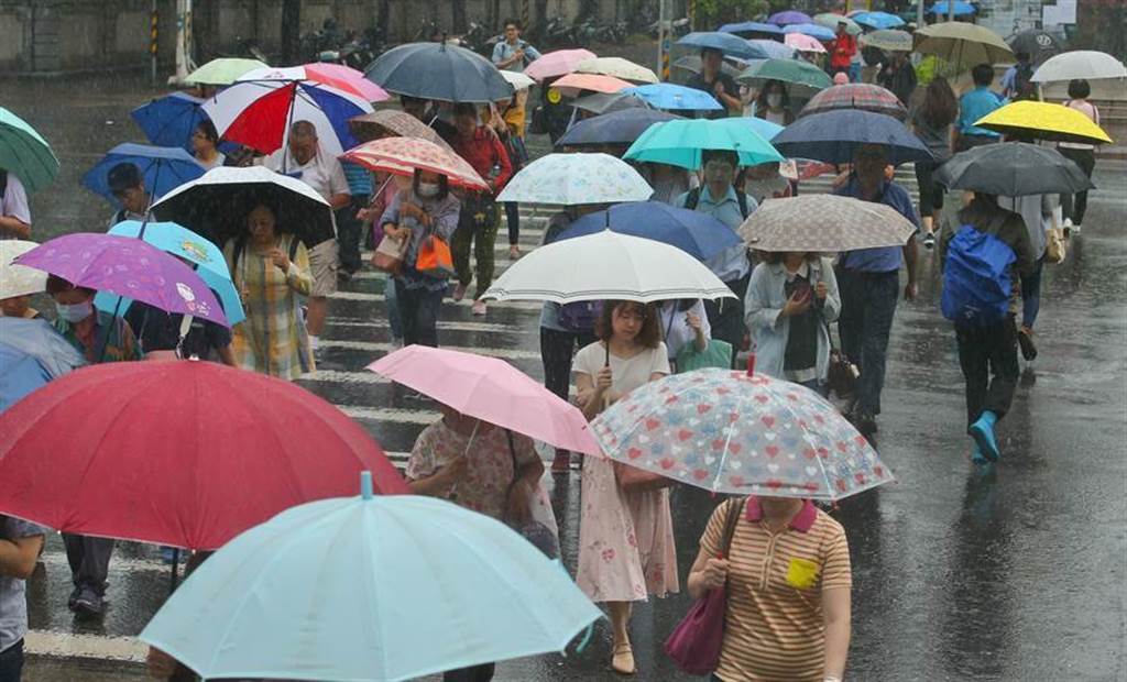 一名台大生嗆宜蘭不缺水跟降雨無關，都是中南部人犧牲換來的，引爆論戰。(示意圖／本報資料照)