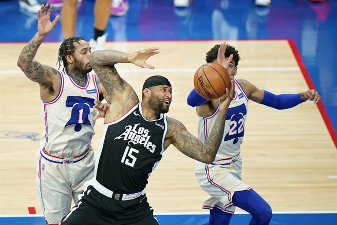 起碼在伊巴卡續掛免戰符期間，考辛斯應該不用擔心丟掉快艇工作。(美聯社)