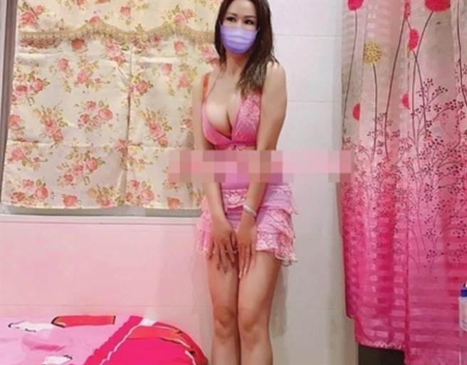 男客对美魔女大讚：「无可挑剔」、「有女友FU」。（图／翻摄自画面） 