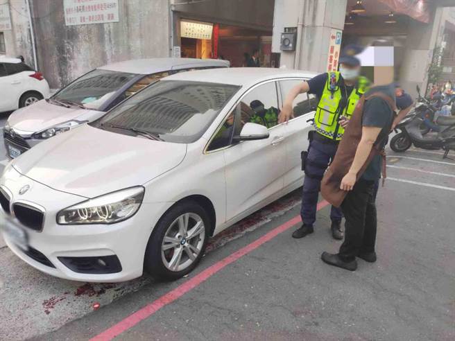 高市警方近来收到不少检举交通违规案件而疲于奔命，现在定调有但书免开罚。（警方提供／柯宗纬高雄传真）