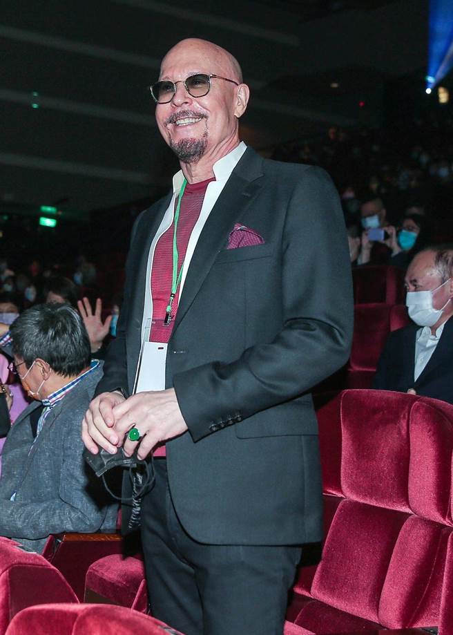 坣娜外籍老公薛智伟在台下力挺。（粘耿豪摄）