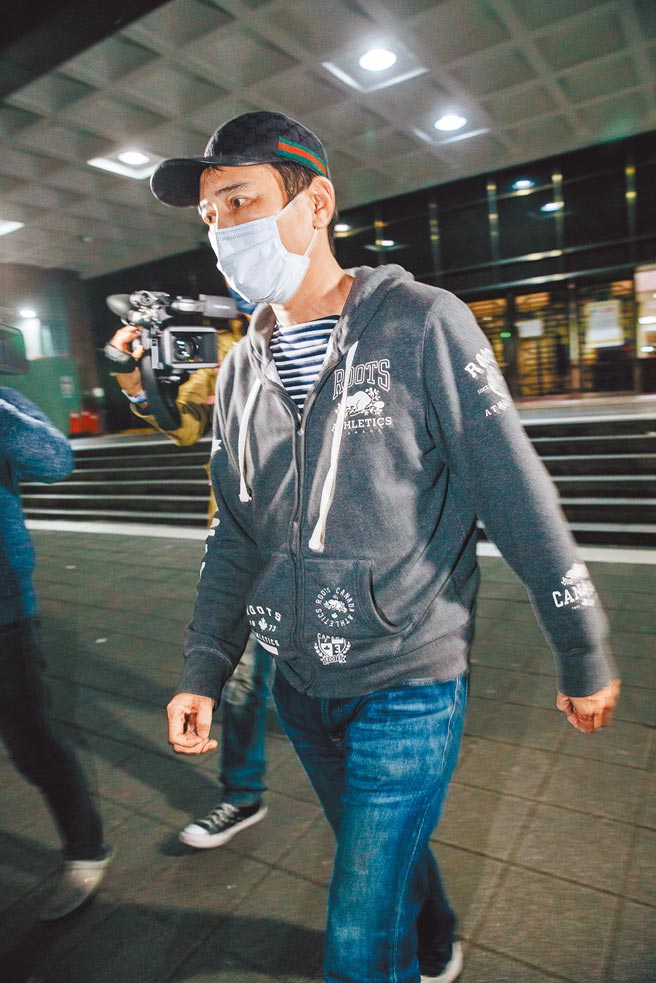 陈威陶被控以缅甸金矿投资为号召，吸金超过7亿元，涉嫌违反银行法，以27万交保。（郭吉铨摄）