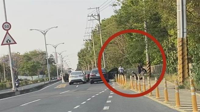 台南仁德昨天发生当街砍人案。（民眾提供／曹婷婷台南传真）