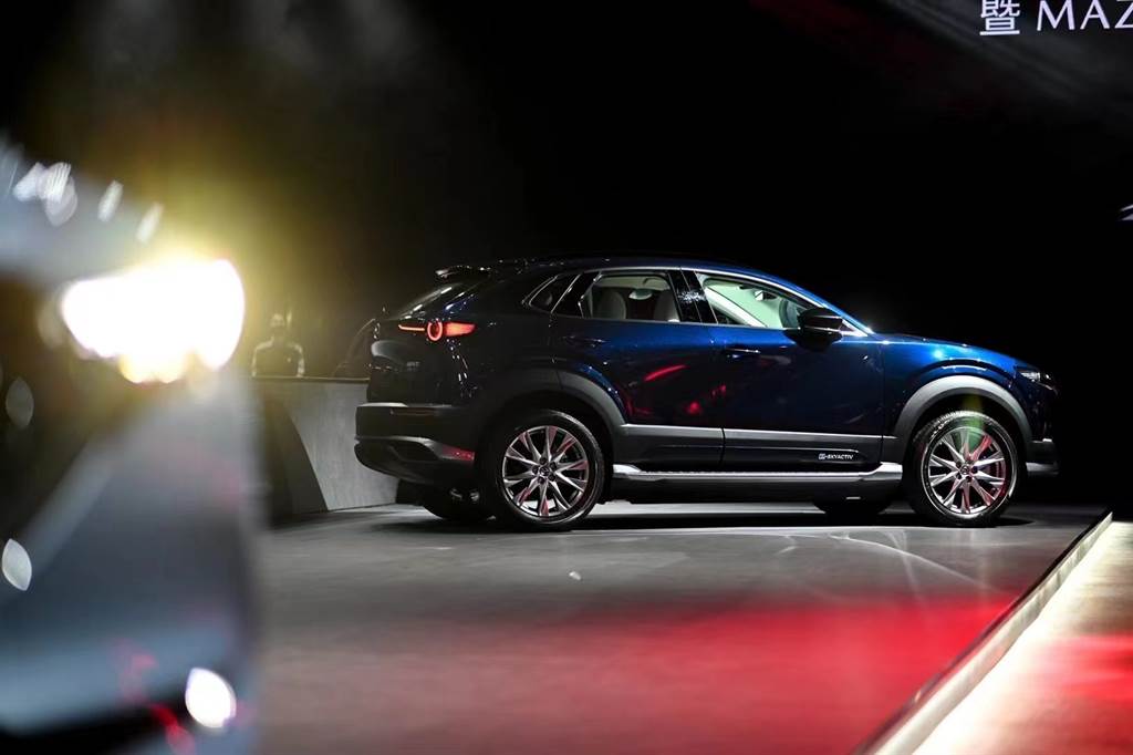 2021 上海車展：為大陸市場而生！Mazda CX-30 EV Concept 純電 SUV 全球首度亮相
