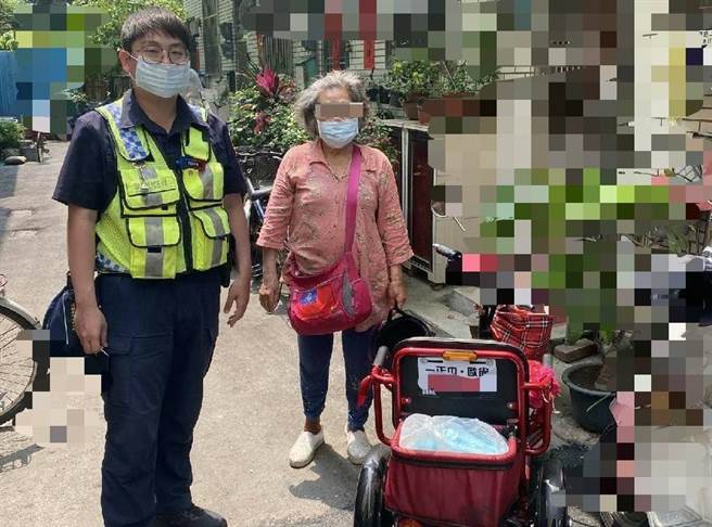 李姓阿婆至台中市水湳市场买完菜，找不到骑乘的3轮电动车，员警积极找寻，花不到半小时便找到其遗失车辆。（民眾提供／卢金足台中传真）