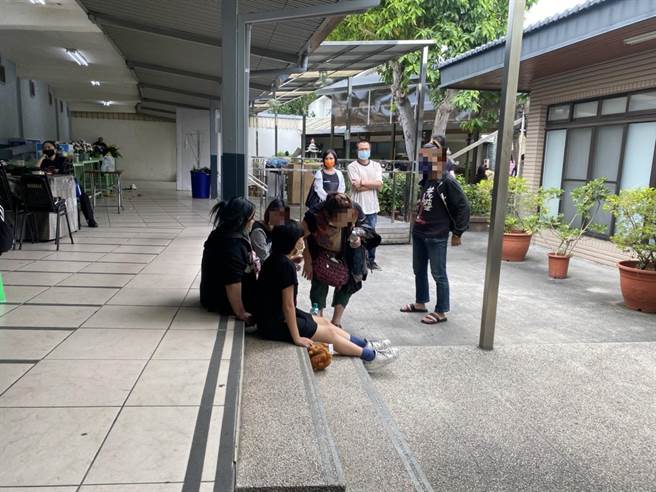 19日檢察官相驗3童遺體，確認真正死因。（讀者提供／張妍溱台中傳真）