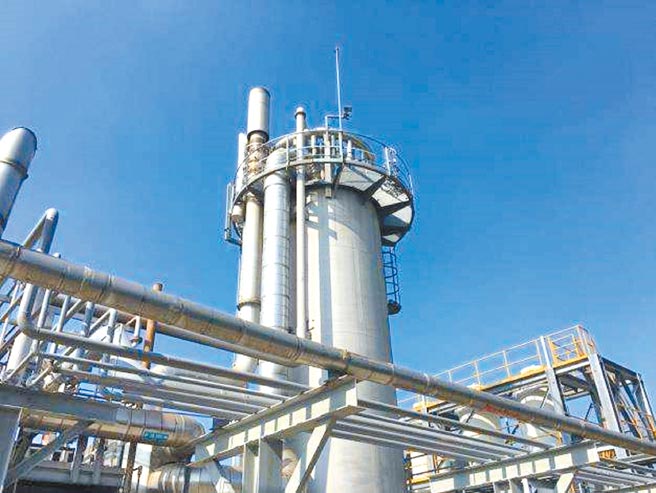 云林县政府推动工业区锅炉燃料汰换成天然气等措施有成，获空气品质改善评比特优。（云林县政府提供／张朝欣云林传真）