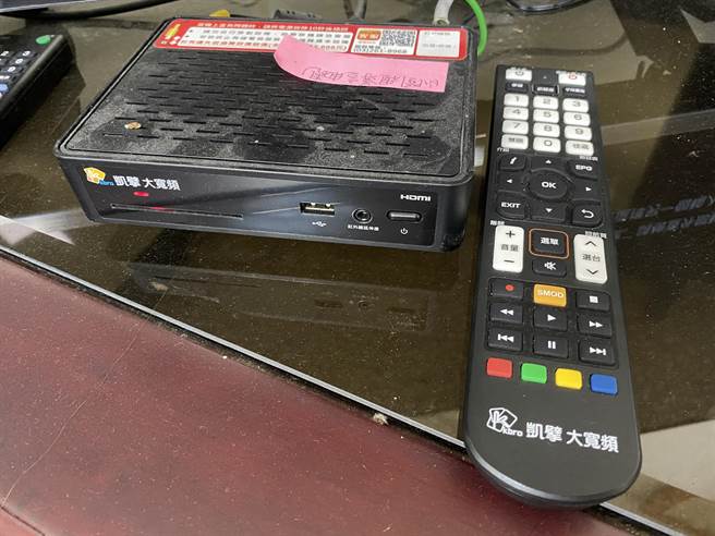 桃园低收入户2011年起申办有线电视免装机费和免基本频道收视费，2018年扩大纳入中低收入户享收视半价。(蔡依珍摄)