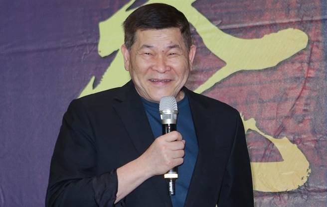 澎恰恰现在身上有2.4亿债务。（图／中时资料照）